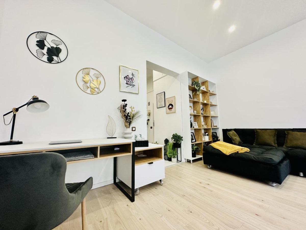 Clever Studio Near Central Shopping Center Kolozsvár Kültér fotó